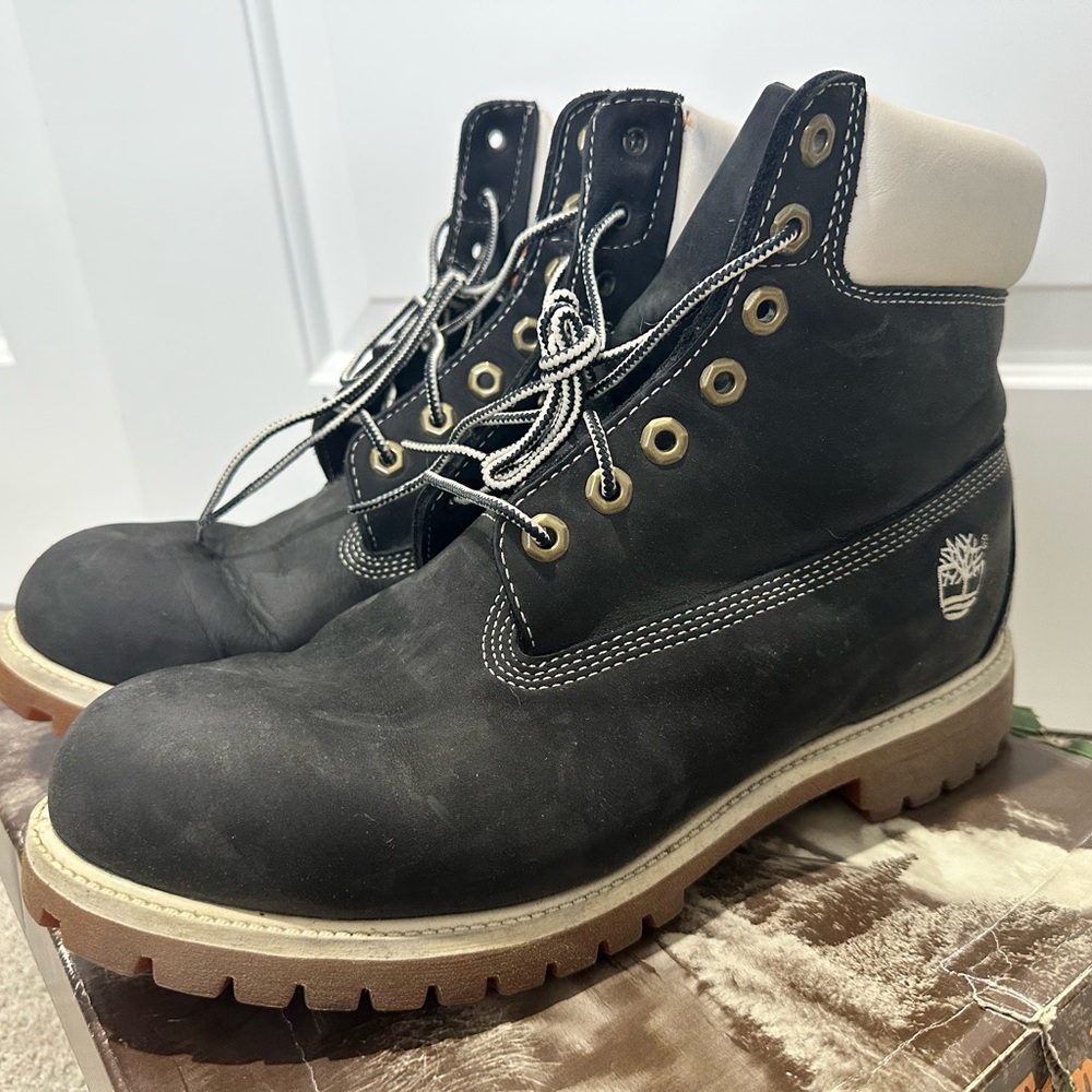 Men’s Timberland classic 6-inch waterproof boot - size 11, black